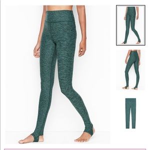 grey Victoria’s Secret softest stirrup leggings